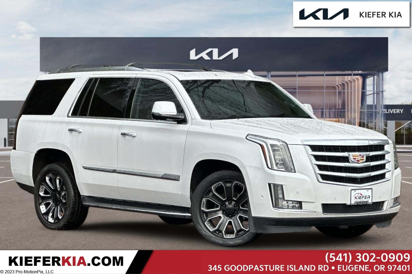 2020 Cadillac Escalade Premium Luxury's photo