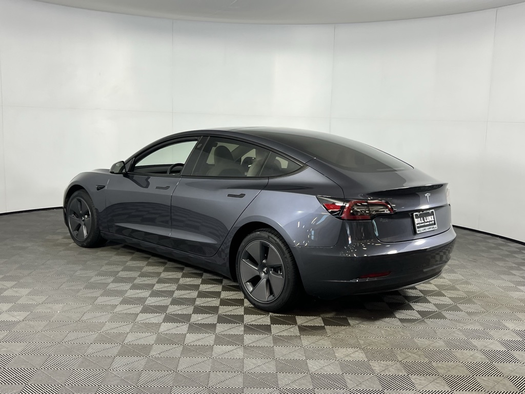 2023 Tesla Model 3 photo 4