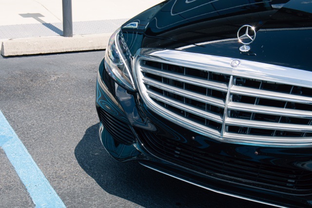 2015 Mercedes Benz C 300 4MATIC photo 3
