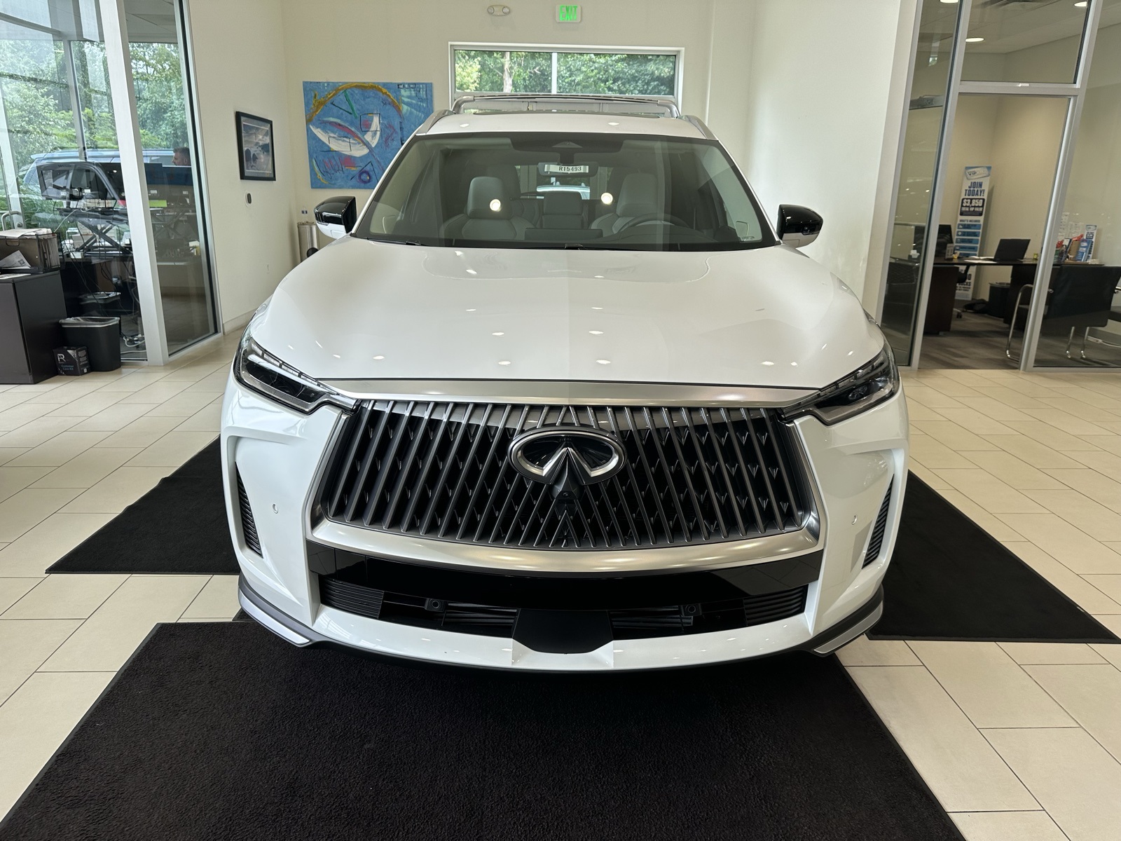 2026 Infiniti QX60 Luxe photo 2