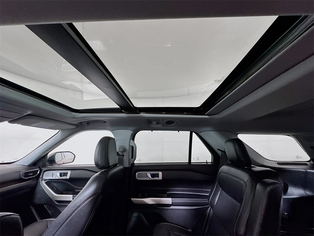 2021 Ford Explorer Limited photo 15