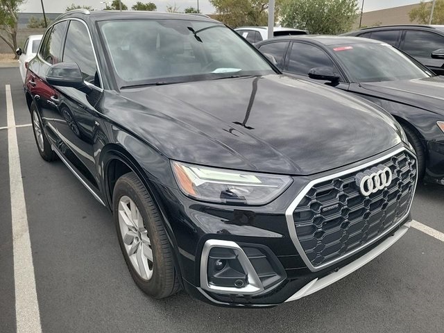 2023 Audi Q5 45 S line Premium photo 3