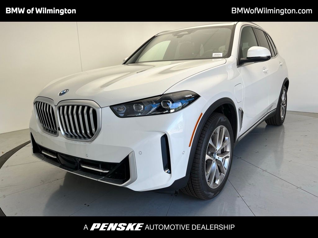 New 2025 Mineral White Metallic BMW xDrive50e image 1