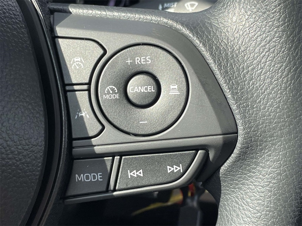 2026 Toyota Corolla LE photo 19