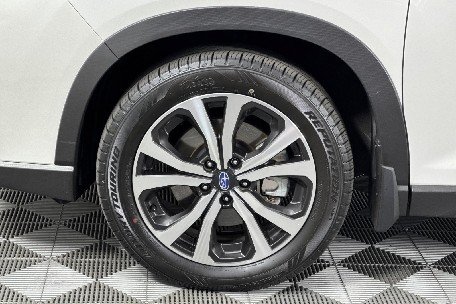 2021 Subaru Forester Limited photo 24