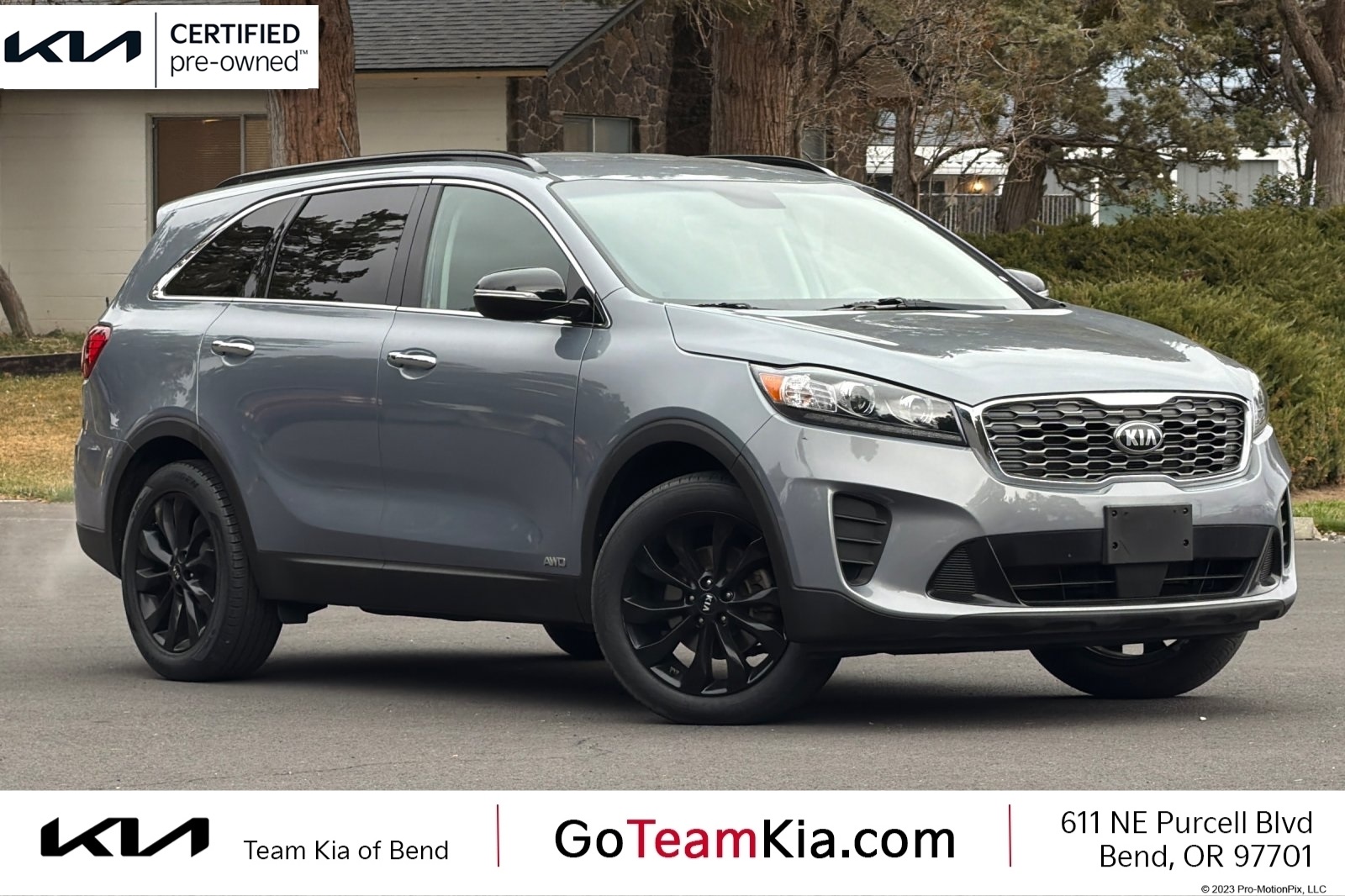 2020 Kia Sorento S's photo