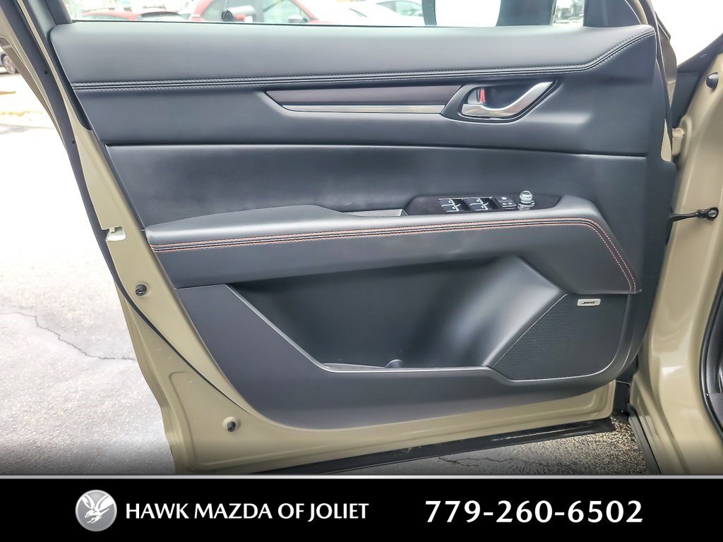 2025 MAZDA CX-5 - Image 17