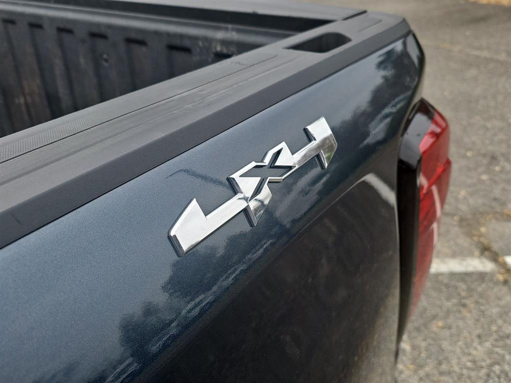 2020 Gmc Sierra 1500 SLE photo 4