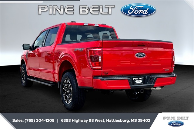 2023 Ford F-150 XLT photo 2