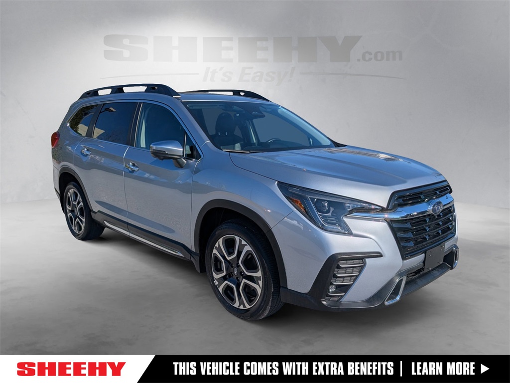 2023 Subaru Ascent Touring's photo