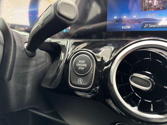 2026 Mercedes Benz GLA 250 photo 26