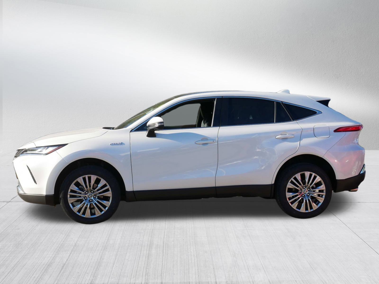 2021 Toyota Venza Limited photo 2