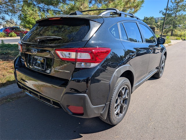 2019 Subaru Crosstrek 2.0i Premium photo 3