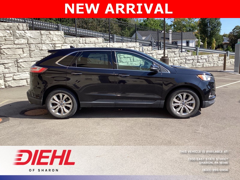 2019 Ford Edge Titanium photo 8