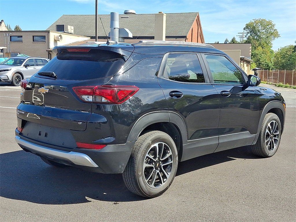 2024 Chevrolet Trailblazer LT photo 6