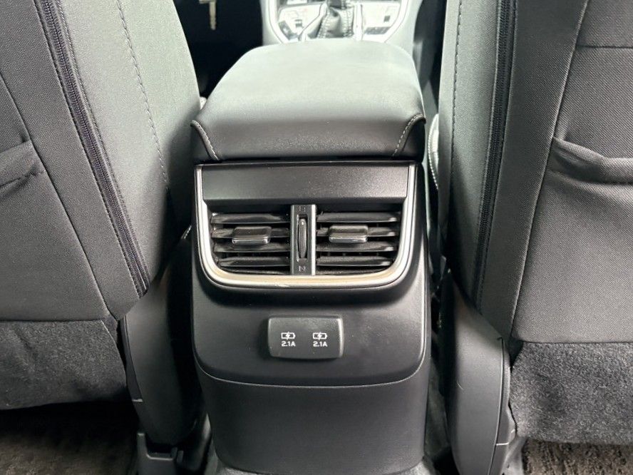 2022 Subaru Outback Premium photo 23