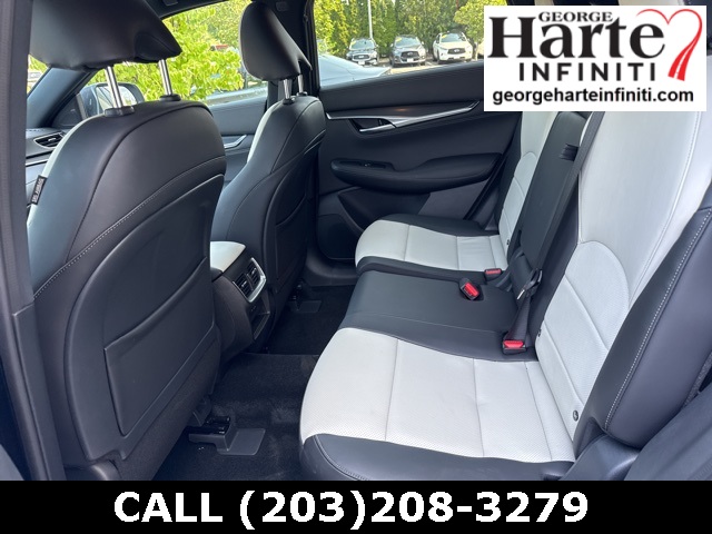2025 Infiniti QX55 Luxe photo 10