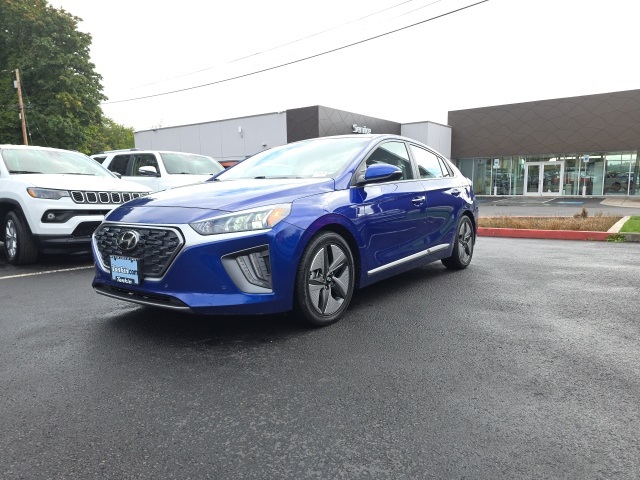 2020 Hyundai Ioniq Limited photo 3