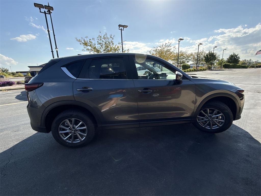 2023 Mazda CX-5 2.5 S Preferred photo 4