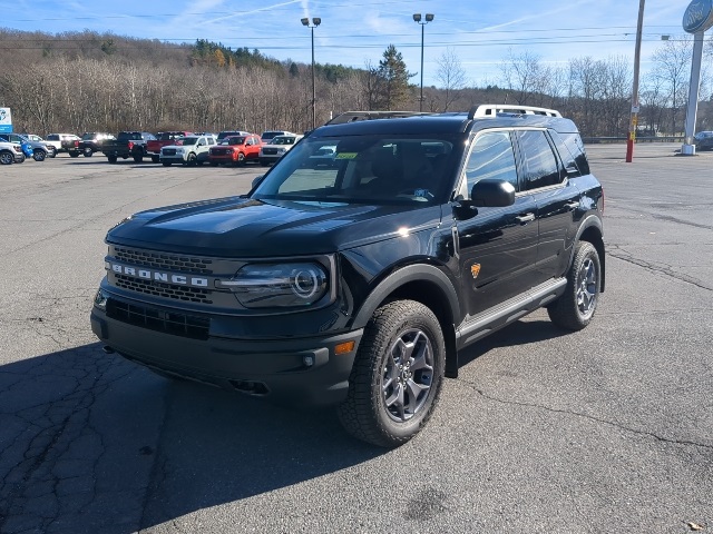 2024 Ford Bronco Sport Badlands photo 2