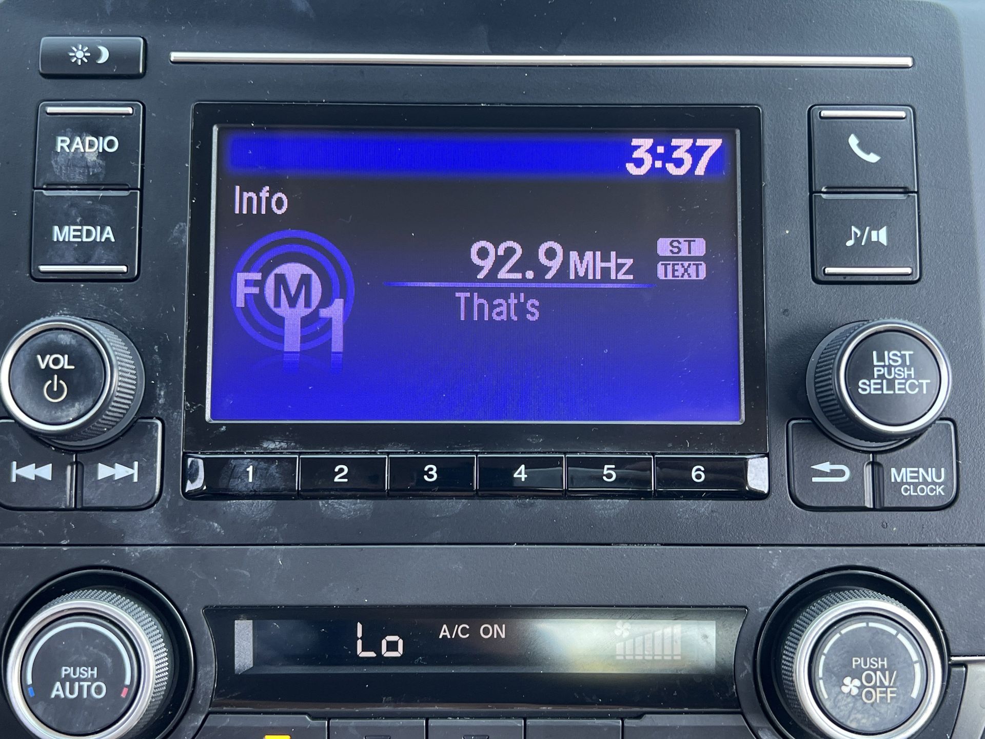 2019 Honda Civic LX photo 4