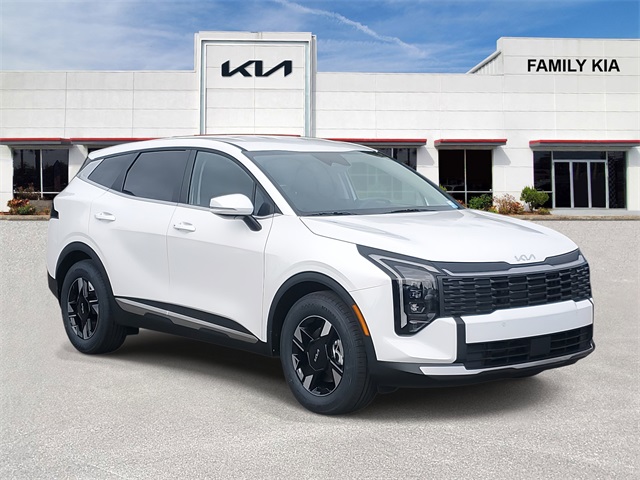 2026 Kia Sportage LX's photo