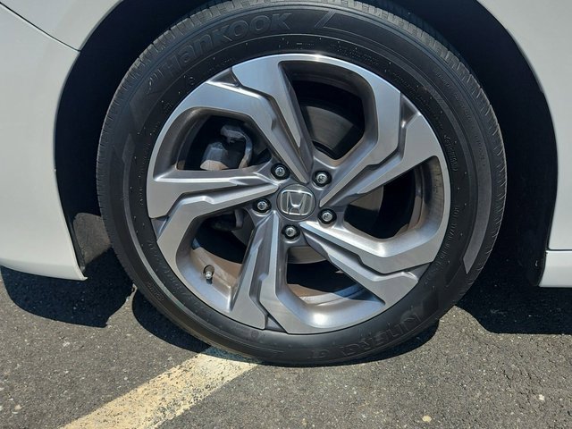 2020 Honda Accord EX-L photo 2