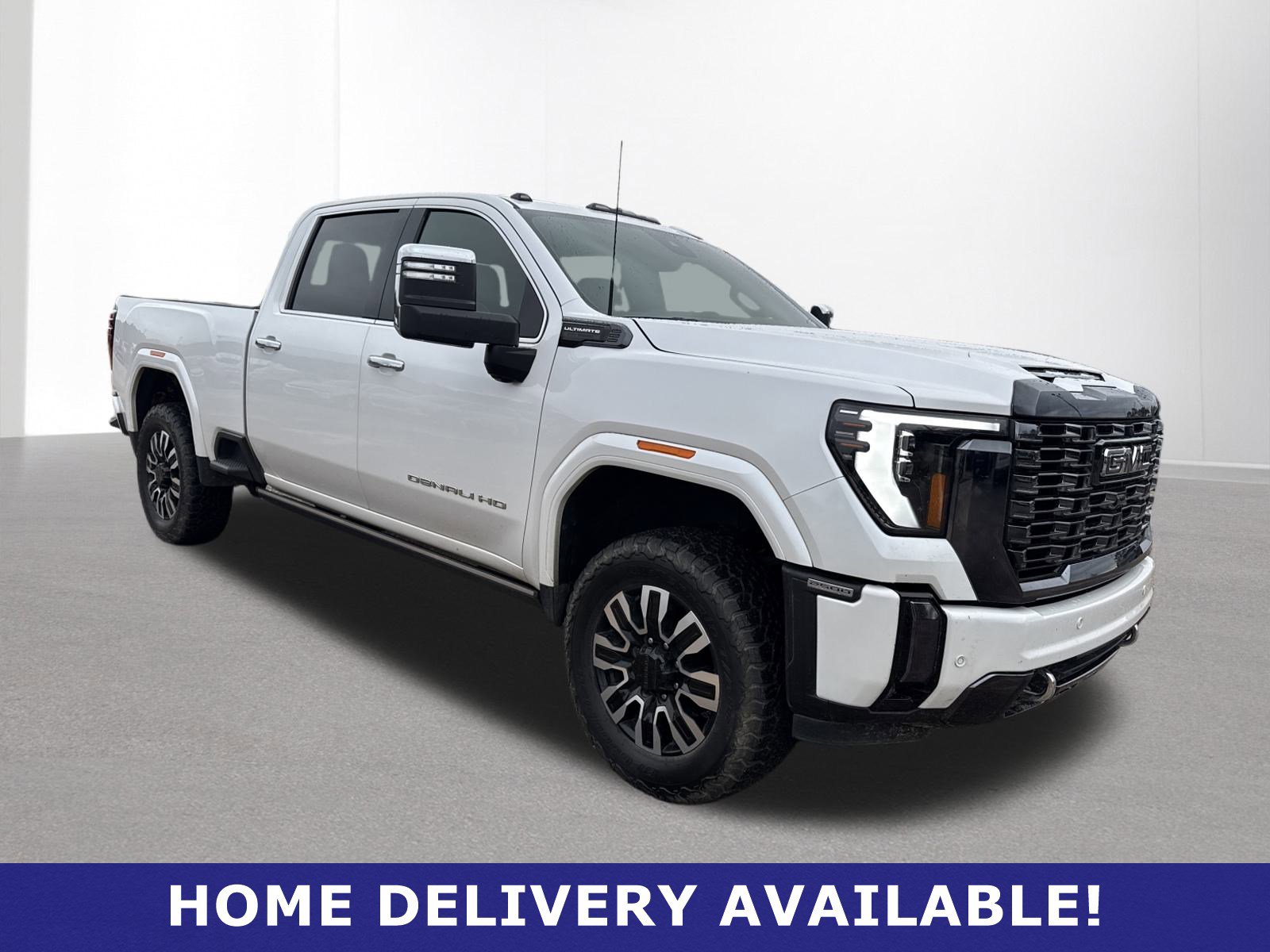 2024 GMC Sierra 2500HD Denali Ultimate's photo