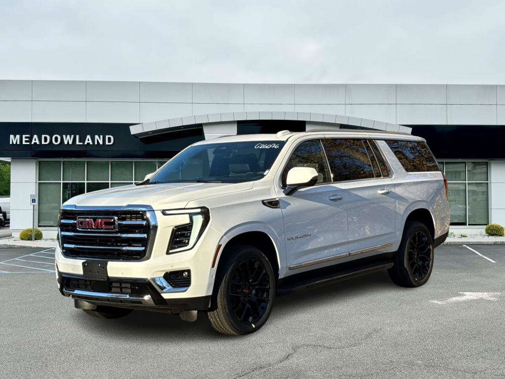 2026 GMC Yukon XL Elevation's photo