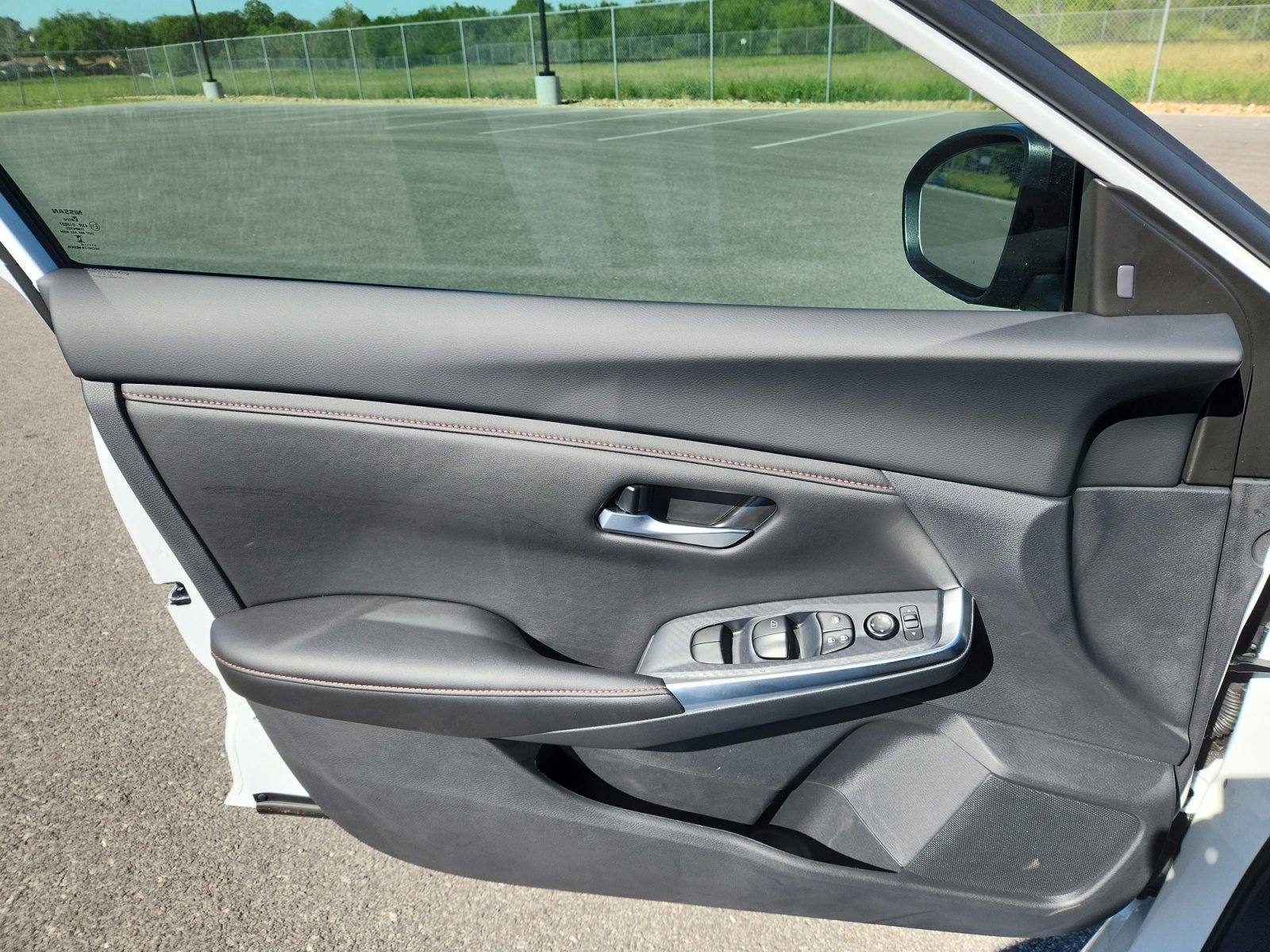2025 Nissan Sentra SR photo 24