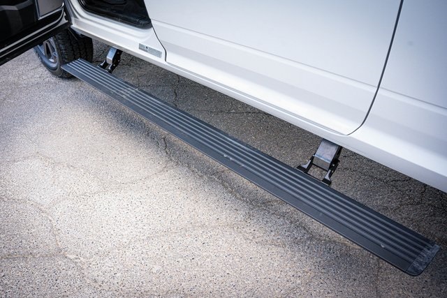 2025 Ram 3500 Laramie photo 13