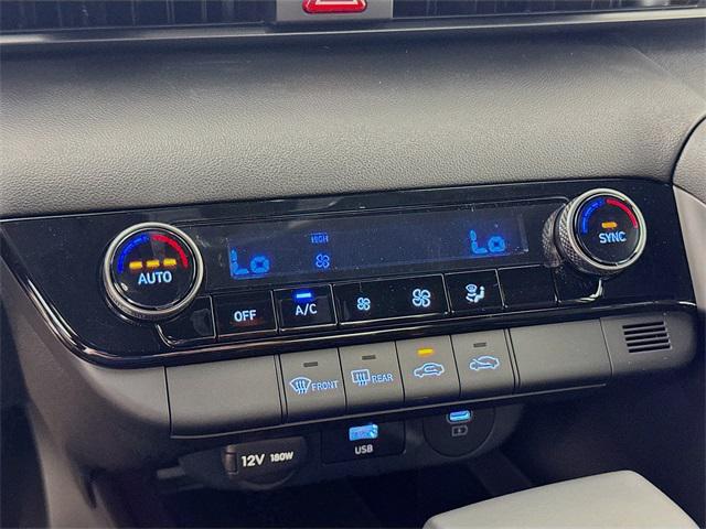 2025 Hyundai Elantra SEL Sport photo 21