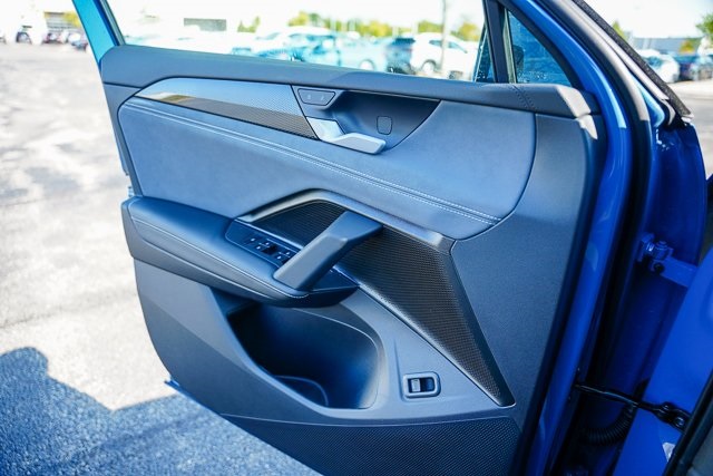 2025 Volkswagen Tiguan SE photo 22