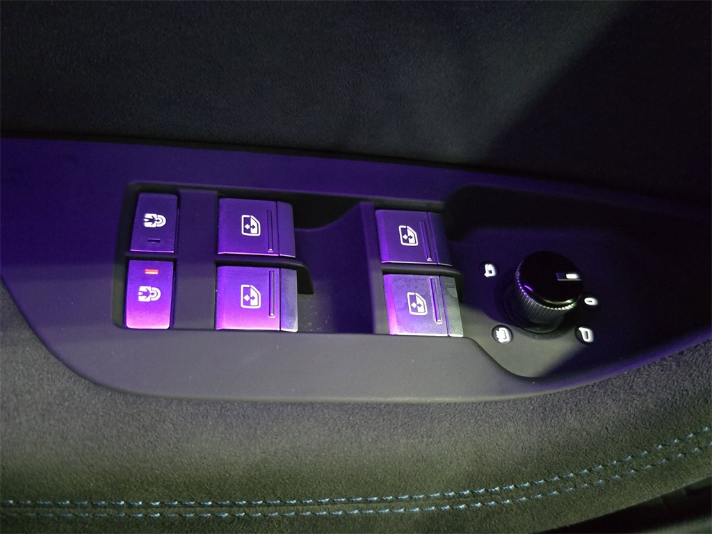 2025 Audi RS 6 Avant Performance Base photo 18