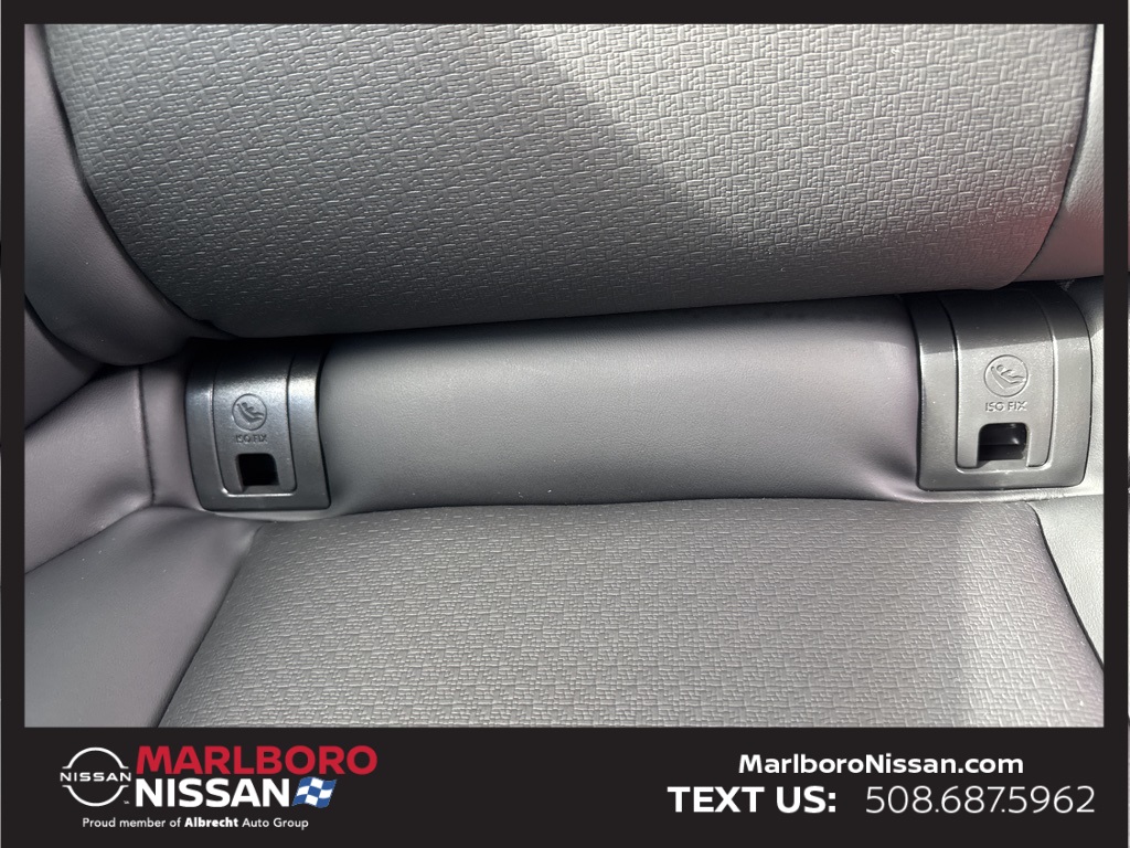 2026 Nissan Rogue SV photo 18