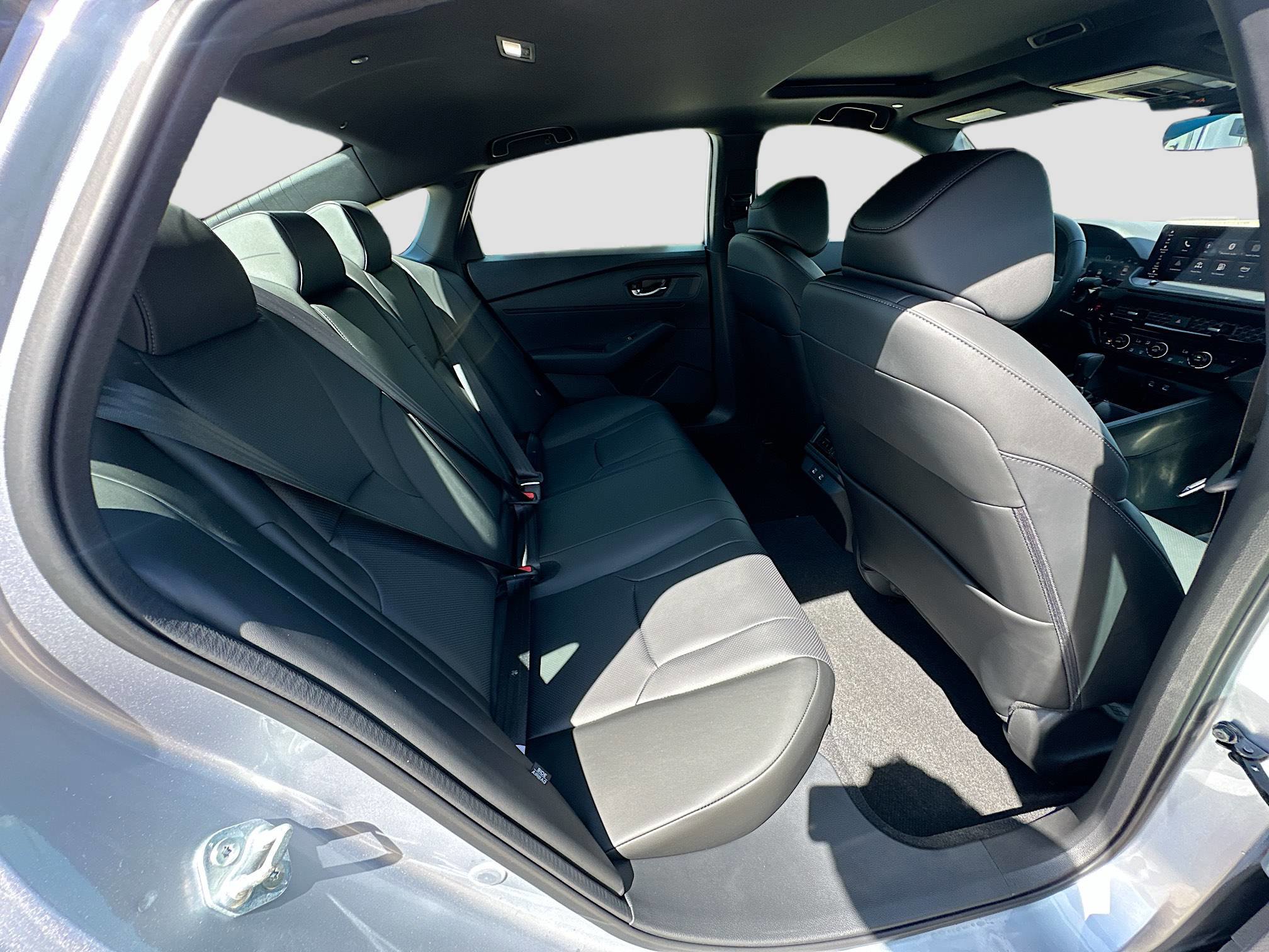 2025 Honda Accord Hybrid Sport-L photo 19