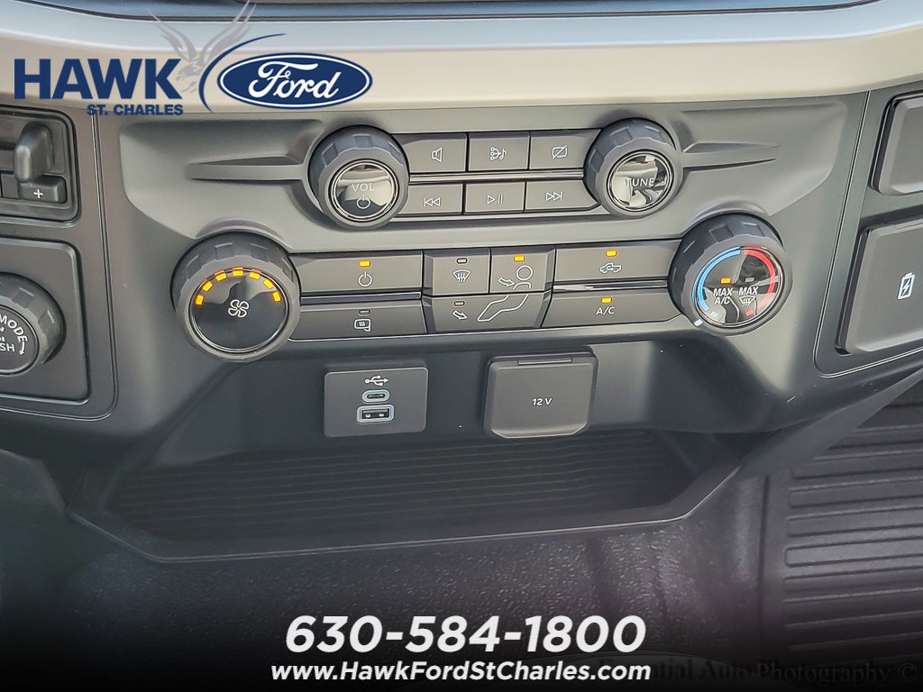2024 FORD F-350 - Image 13