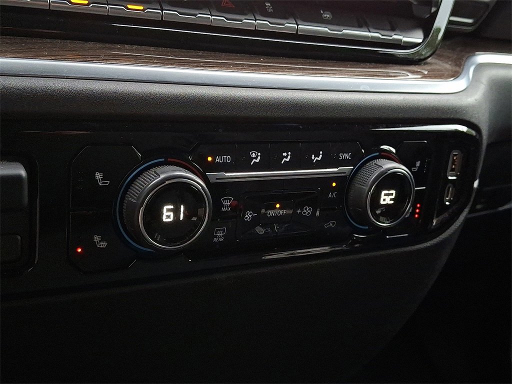 2022 Chevrolet Silverado 1500 LT photo 16