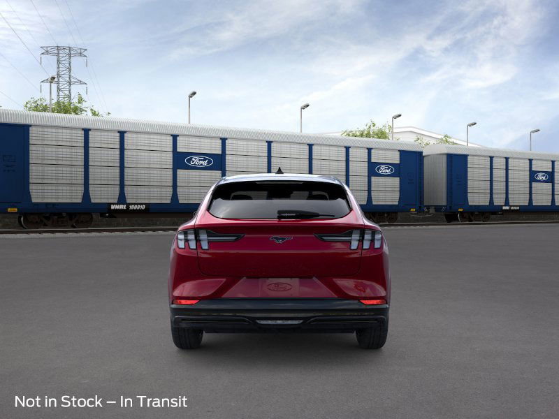 2025 Ford Mustang Mach-E Premium photo 4