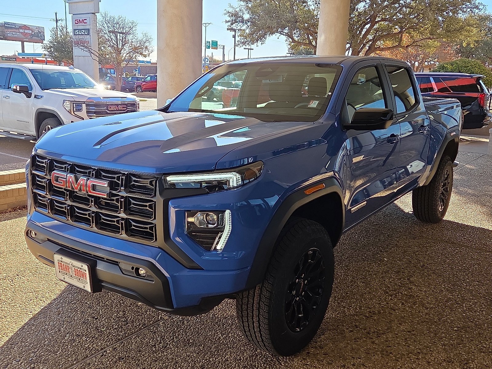 2026 GMC Canyon Elevation's photo