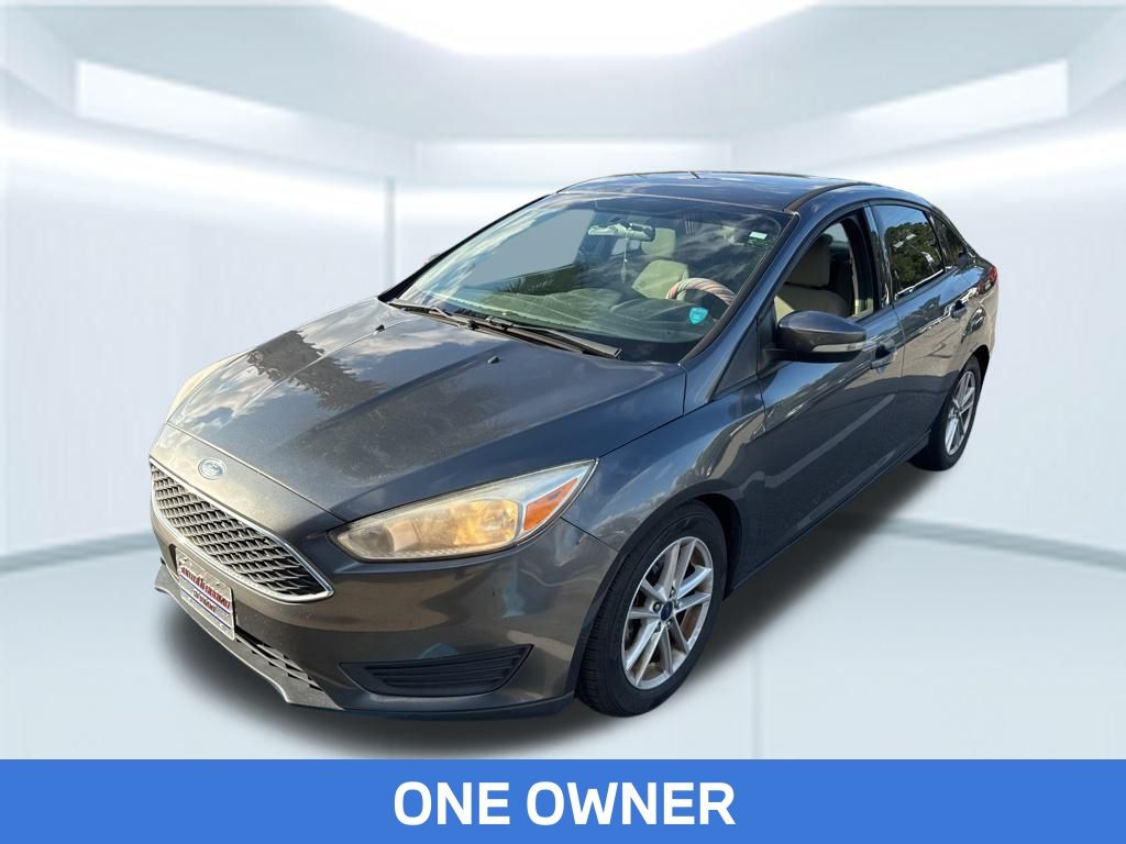 Used 2017 Ford Focus SE with VIN 1FADP3F22HL225964 for sale in Milton, FL