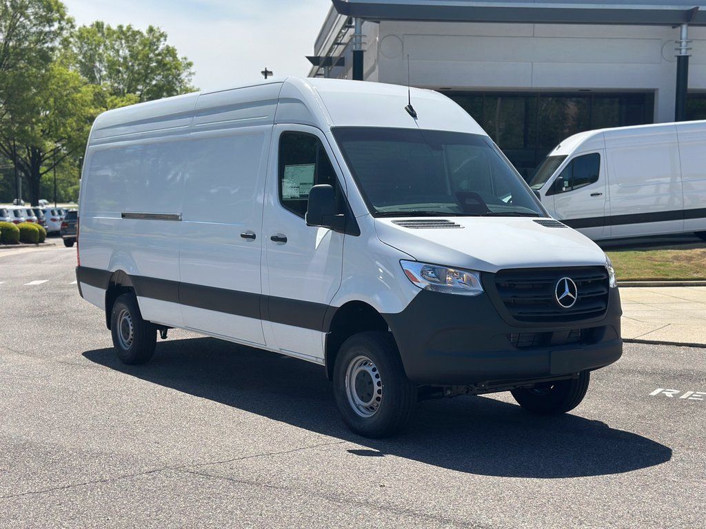 2025 Mercedes-Benz Sprinter Cargo Van Base's photo