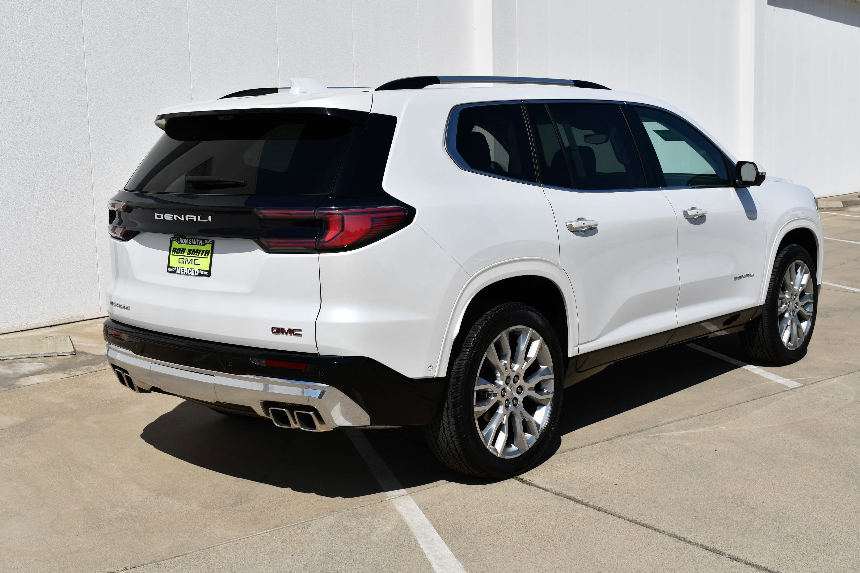 2024 Gmc Acadia Denali photo 6