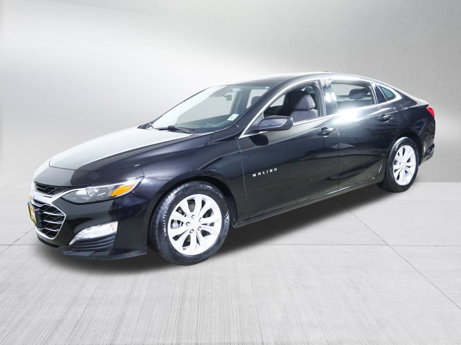 2023 Chevrolet Malibu 1LT photo 3