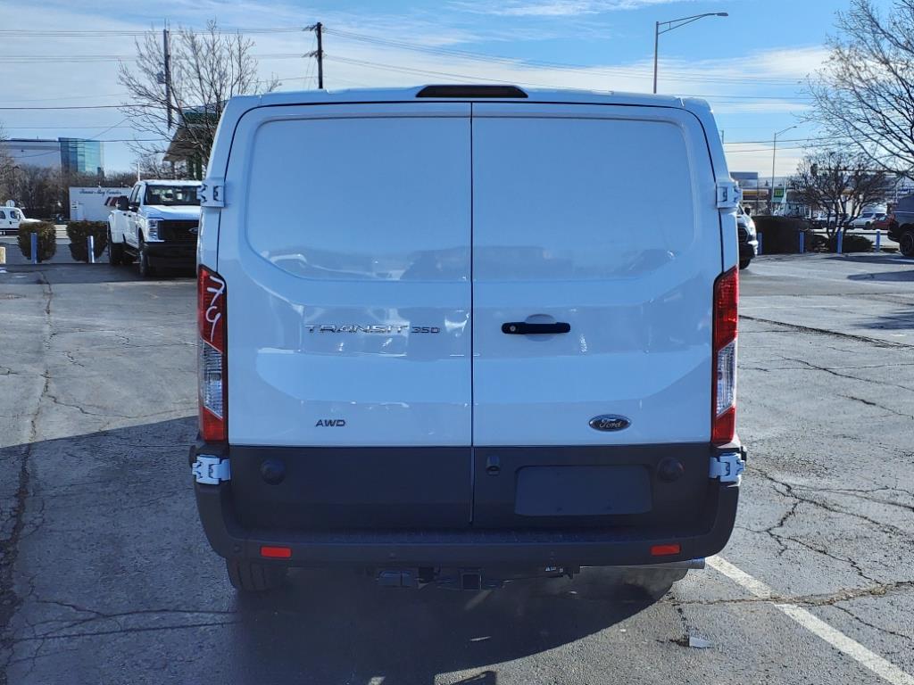 2024 Ford Transit Cargo Van photo 4