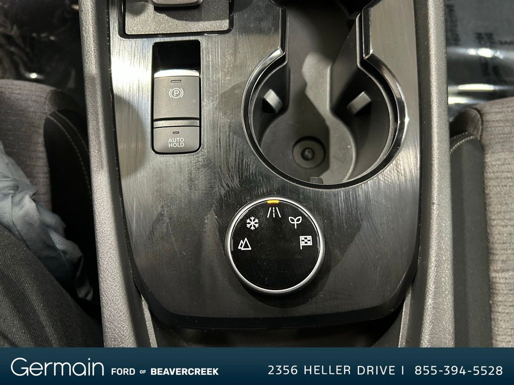 2023 Nissan Rogue SV photo 20