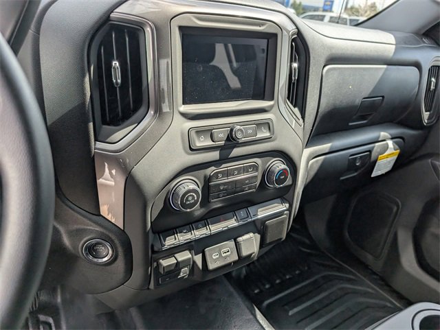 2026 Chevrolet Silverado 1500 photo 10