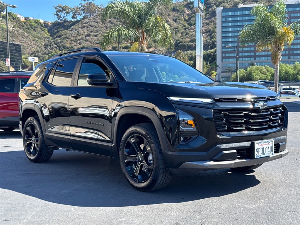 2025 Chevrolet Equinox LT photo 4