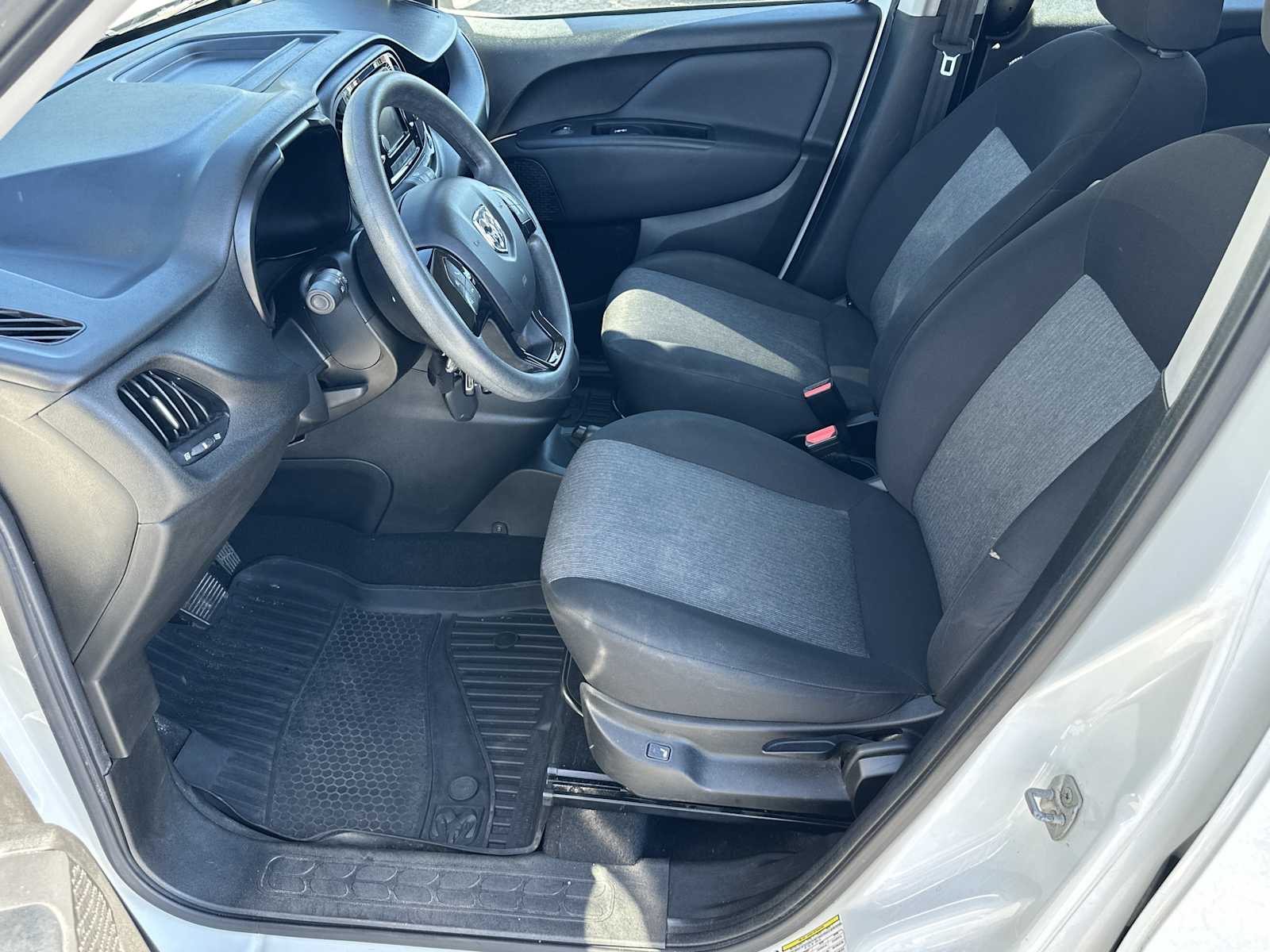2022 Ram ProMaster City photo 9