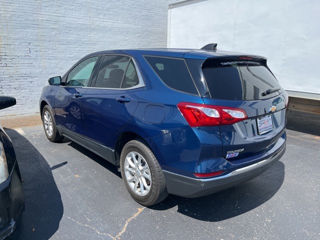 2020 Chevrolet Equinox LT photo 2
